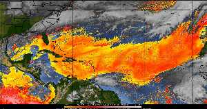 Météo tropicale : Air sec et densité de poussière dans l'air.