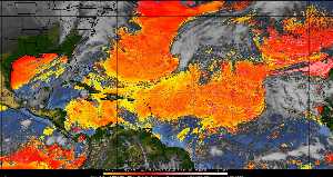 Météo tropicale : Air sec et densité de poussière dans l'air.