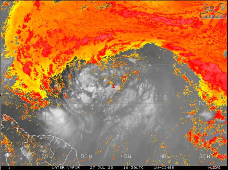 Invest 92L - SAL - 27/07/2020